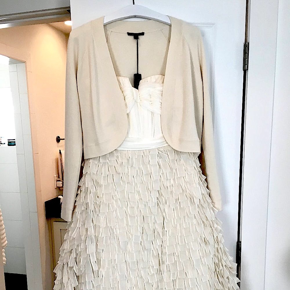 MANRICO Cashmere Wedding Shrug NWT Off White size 4-6